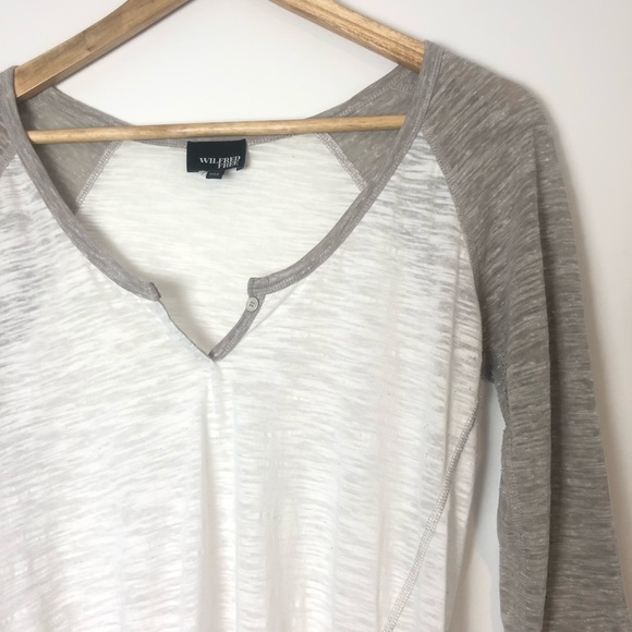 Aritzia Tops - Aritzia Wilfred Free Baseball Tee